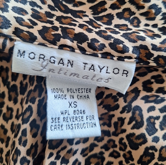 Morgan Taylor Intimates Satin Animal Print Pajama Top Size XS - Picture 5 of 6